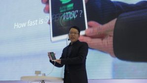 Oppo представила технологию быстрой зарядки смартфонов