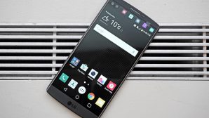 В продажу выходит новый смартфон LG V10 с двумя дисплеями