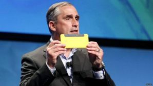Компания Intel представила прототип «умного» телефона с 3Dкамерой, а IPTV на грани создания конкуренции кабельному телевидению в мире