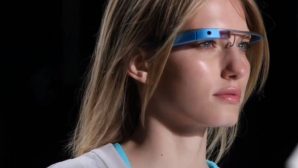 К работе над следующей версией «умных» очков от Google Glass приобщилась итальянская компания Luxottica