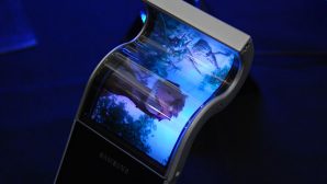 Samsung приступила к производству гибких дисплеев Amoled