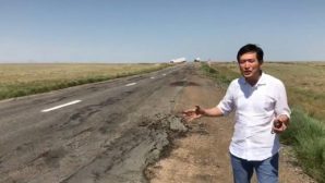 Блогер показал "убийственный" участок трассы между Алматы и Астаной