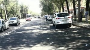 В центре Алматы Subaru Tribecca сбил 5 человек