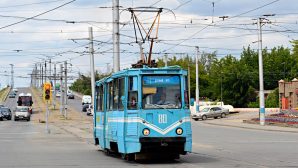 В Павлодаре трамвай сбил двух девочек: одна из них погибла