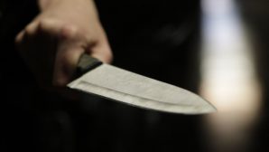 В Астане мужчина с ножом напал на войсковой наряд