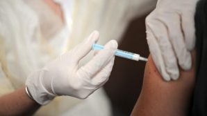 Почему не начата массовая иммунизация от менингита — Биртанов