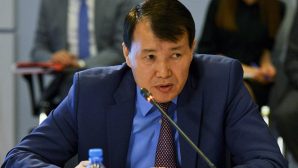 Шпекбаев пообещал 240 тысяч тенге за информацию о взяточниках