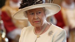 Секрет от королевы: власти Великобритании провели репетицию ее похорон