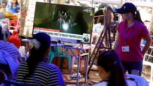 Таиланд: идет операция по спасению из пещеры оставшихся детей