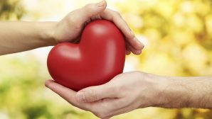 Ученые выяснили, влияют ли молитвы на исцеление пациентов с болезнями сердца