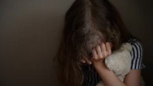 Мачеха истязала плоскогубцами девочку в Туркестанской области