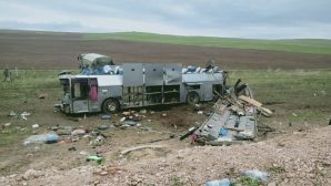 В Казахстане в результате аварии с автобусом погибли 11 человек