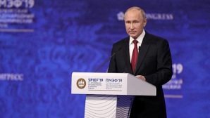 Путин не видит оснований для государственного объединения России и Беларусм