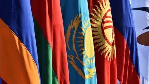 Объем взаимной торговли Казахстана в рамках ЕАЭС уменьшился