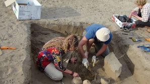В захоронении возрастом 2100 лет археологи нашли «Наташу с айфоном»