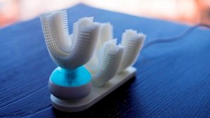 Французы создали устройство, чистящее зубы всего за 10 секунд