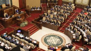 Сенаторы просят повысить статус депутатов маслихатов в Казахстане