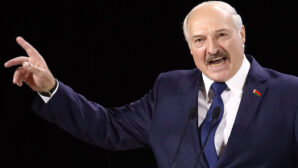 Лукашенко: отстранить от власти может только белорусский народ