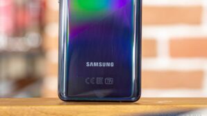 Samsung скоро выпустит смартфон с батареей 7000 мАч