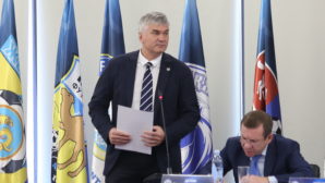 Кенетаев покинет пост главы футбола КФФ